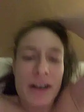 GoldenPussy1329 online show from 02-20-26, 05:48