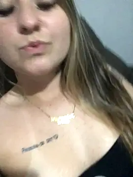 Snapshot of alegata27 chatting on 10-30-25, 03:19 alegata27 online show from 10-30-25, 03:19