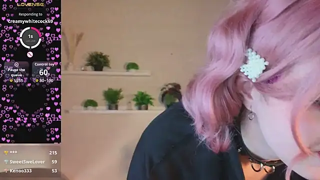 luna son online show from 10-14-25, 02:01