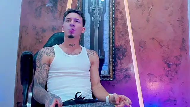 Snapshot of Golden_prince_ chatting on 11-09-25, 10:30 Golden prince online show from 11-09-25, 10:30