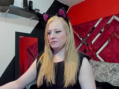 AliceCat 01 online show from 12-03-25, 02:04