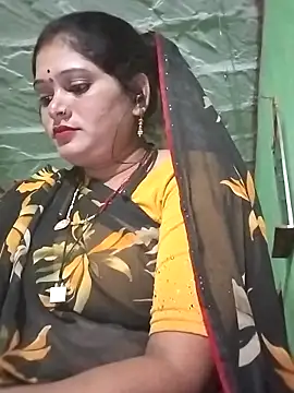 Snapshot of Na_shreya chatting on 11-06-25, 02:40 Na shreya online show from 11-06-25, 02:40