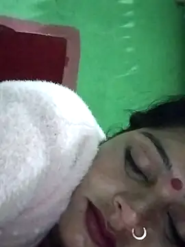 Snapshot of Na_shreya chatting on 11-10-25, 08:19 Na shreya online show from 11-10-25, 08:19