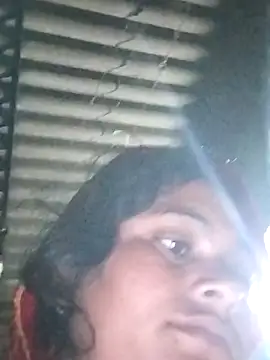 Snapshot of Na_shreya chatting on 11-20-25, 11:37 Na shreya online show from 11-20-25, 11:37