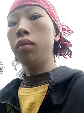 Snapshot of Khanhu_xx chatting on 01-07-26, 01:30 Khanhu xx online show from 01-07-26, 01:30