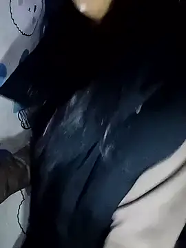 Snapshot of Khanhu_xx chatting on 01-14-26, 12:27 Khanhu xx online show from 01-14-26, 12:27