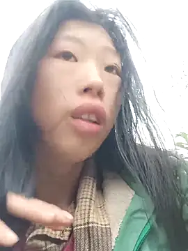 Snapshot of Khanhu_xx chatting on 02-10-26, 06:17 Khanhu xx online show from 02-10-26, 06:17