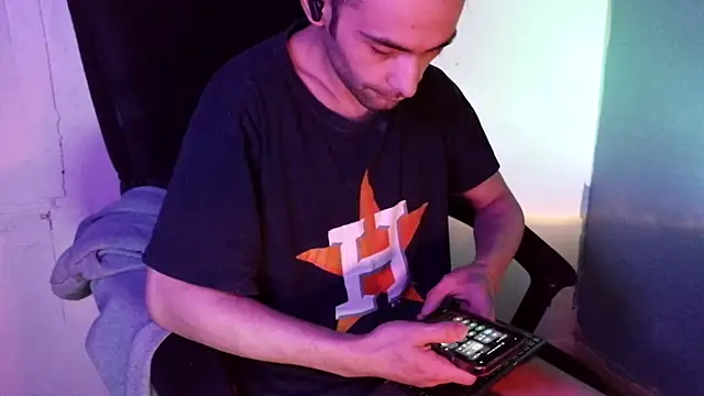 highinhtxx online show from 03-25-26, 07:14