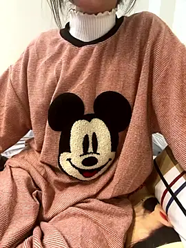 Snapshot of lee_ly chatting on 01-10-26, 02:30 lee ly online show from 01-10-26, 02:30