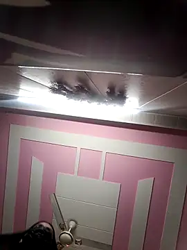 Snapshot of Tanya-905 chatting on 02-18-26, 04:58 Tanya-905 online show from 02-18-26, 04:58