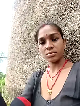 Snapshot of Sali_ji chatting on 10-05-25, 11:19 Sali ji online show from 10-05-25, 11:19