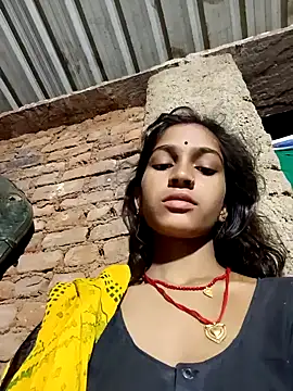 Snapshot of Sali_ji chatting on 10-08-25, 11:02 Sali ji online show from 10-08-25, 11:02