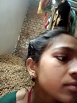 Snapshot of Sali_ji chatting on 10-21-25, 11:49 Sali ji online show from 10-21-25, 11:49