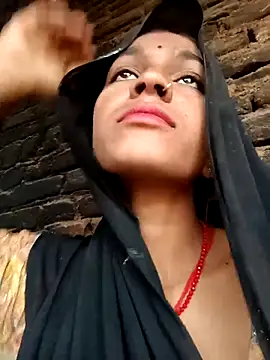 Snapshot of Sali_ji chatting on 10-23-25, 03:17 Sali ji online show from 10-23-25, 03:17