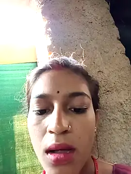 Snapshot of Sali_ji chatting on 11-02-25, 10:39 Sali ji online show from 11-02-25, 10:39