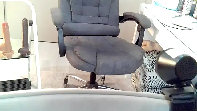 Jockstrap3x online show from 12-16-25, 01:16