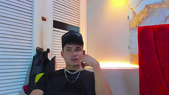 daniscot online show from 10-29-25, 03:53