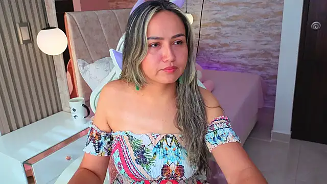 lila cute1 online show from 10-23-25, 01:10