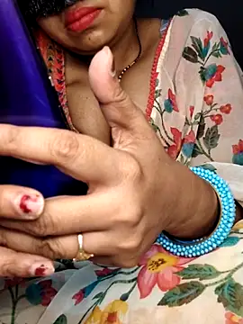 Hot  bhabhi 99 online show from 05-12-26, 03:58