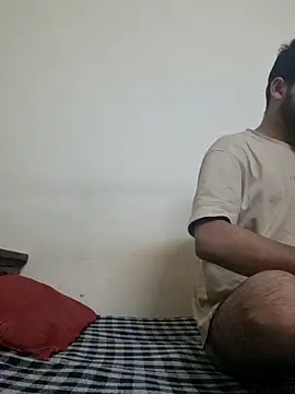 Snapshot of abhi05x chatting on 10-10-25, 01:54 abhi05x online show from 10-10-25, 01:54