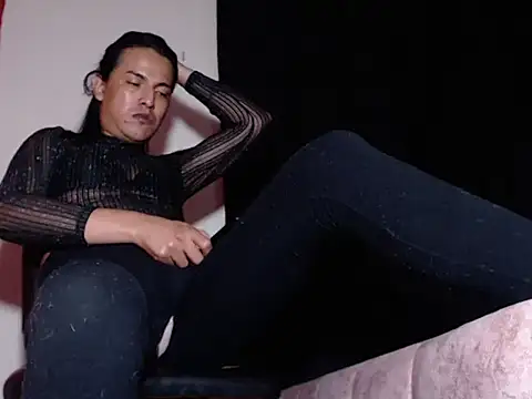 Snapshot of valeria_limite chatting on 02-15-26, 05:37 valeria limite online show from 02-15-26, 05:37