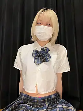 Nyamo-chan online show from 06-02-26, 03:25