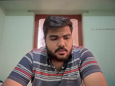 Snapshot of Romeo_Sam2 chatting on 01-08-26, 05:21 Romeo Sam2 online show from 01-08-26, 05:21