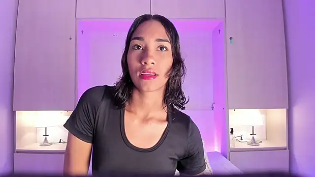 AnahiCollins online show from 04-20-26, 11:24