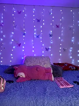 Candyyy 11 online show from 10-26-25, 07:20