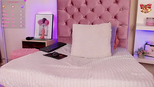 Snapshot of julianaarboleda chatting on 12-28-24, 03:37 julianaarboleda online show from 12-28-24, 03:37