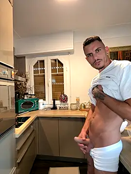 Snapshot of WildFlame2525 chatting on 10-11-25, 03:21 WildFlame2525 online show from 10-11-25, 03:21