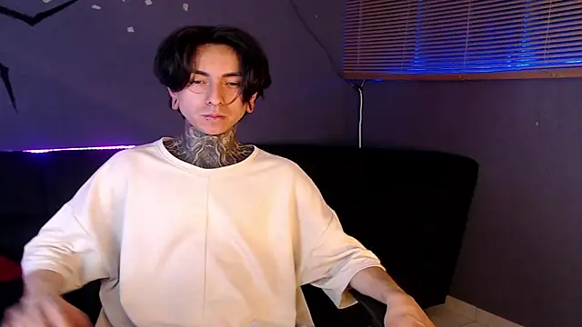 Kuregari xs online show from 10-21-25, 03:51