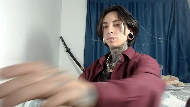 Kuregari xs online show from 12-16-25, 03:22