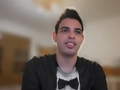 Snapshot of _Djonson_ chatting on 09-27-25, 11:32 Djonson online show from 09-27-25, 11:32