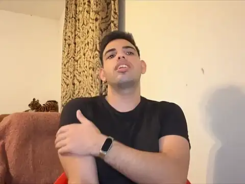 Snapshot of _Djonson_ chatting on 10-18-25, 01:52 Djonson online show from 10-18-25, 01:52