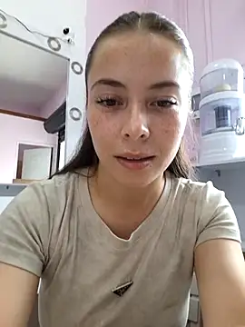 Snapshot of EmmaValencia_ chatting on 11-07-25, 07:58 EmmaValencia online show from 11-07-25, 07:58