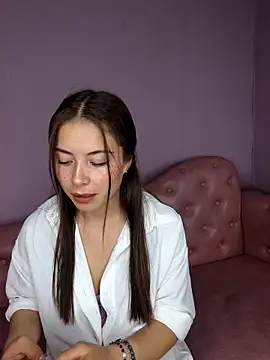 Snapshot of EmmaValencia_ chatting on 11-23-25, 03:17 EmmaValencia online show from 11-23-25, 03:17