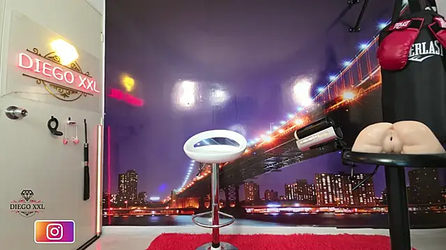 DiegoXL111 online show from 04-18-26, 03:32