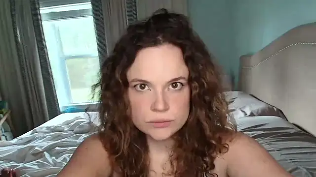 ClaireZX online show from 10-06-25, 08:50