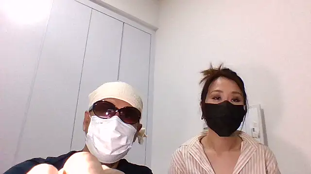 aska1986 online show from 11-10-25, 10:36