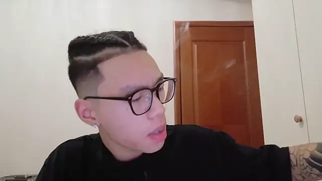 hangzi-0011 online show from 10-08-25, 11:08