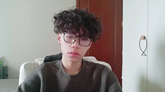 hangzi-0011 online show from 10-14-25, 07:31