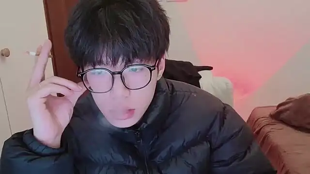 Snapshot of hangzi-0011 chatting on 01-15-26, 11:15 hangzi-0011 online show from 01-15-26, 11:15