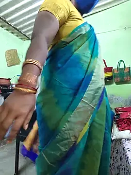 Tamilselviroja- online show from 10-11-25, 03:32