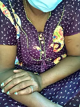 Snapshot of Tamilselviroja- chatting on 01-17-26, 02:55 Tamilselviroja- online show from 01-17-26, 02:55