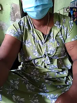 Tamilselviroja- online show from 06-18-26, 03:51