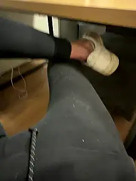 Snapshot of heet1998 chatting on 01-17-26, 06:44 heet1998 online show from 01-17-26, 06:44