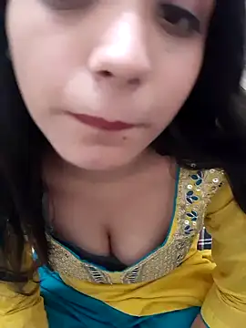 Snapshot of Charu_Crazy chatting on 10-19-25, 10:05 Charu Crazy online show from 10-19-25, 10:05