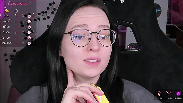 Snapshot of power_robynn chatting on 02-16-26, 05:31 power robynn online show from 02-16-26, 05:31