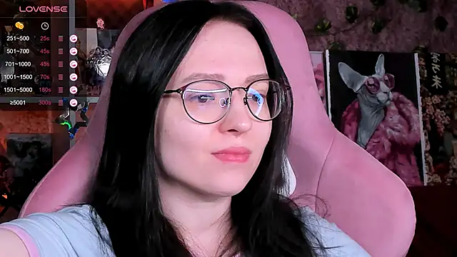 Snapshot of power_robynn chatting on 06-04-26, 10:54 power robynn online show from 06-04-26, 10:54